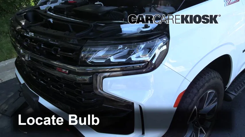 2021 Chevrolet Tahoe Z71 5.3L V8 Éclairage Feux de croisement (remplacer l'ampoule)